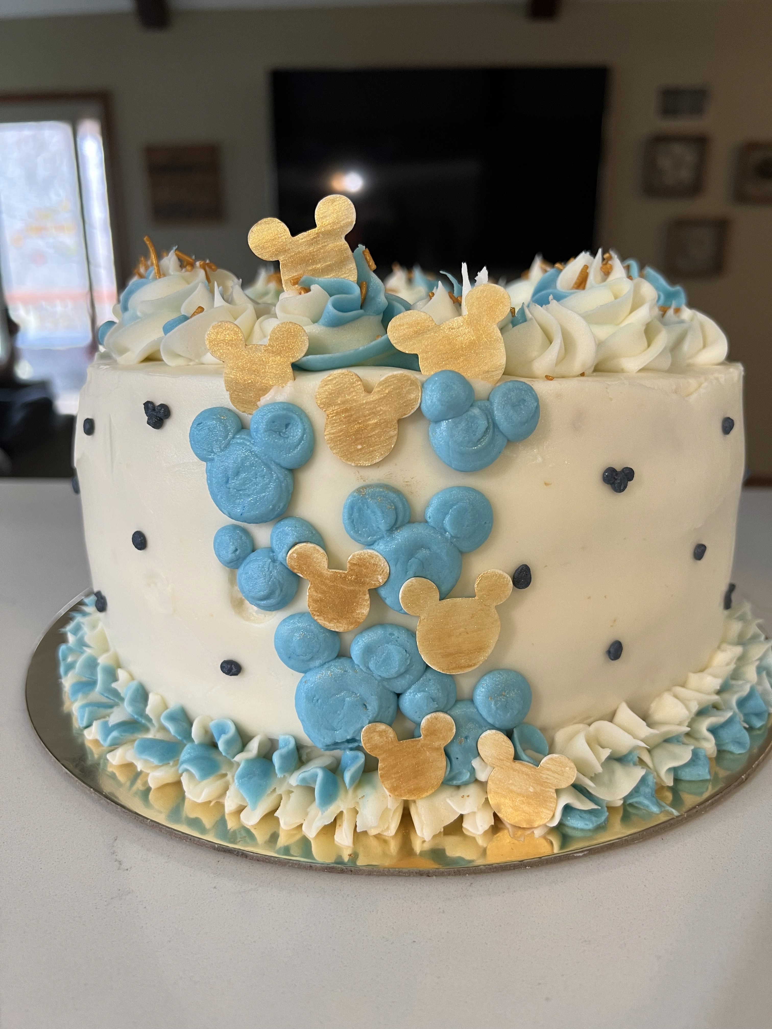 Pastel decorated cookies
