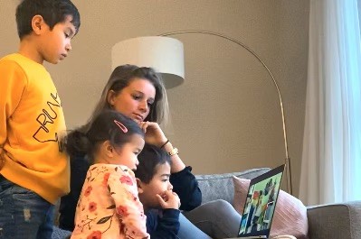 Babysitter Sabine with her babysitting children