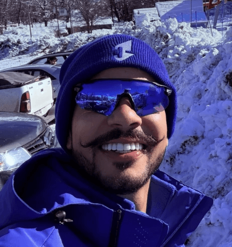 Lucas Carvalho, empreendedor digital e cliente do Studio Responsivo - projeto de sistema