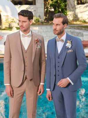 Vőlegények öltönyben