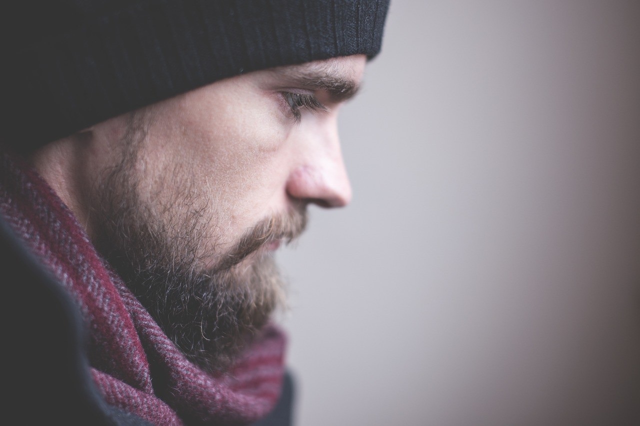 man,-face,-portrait,-bearded-man,-side-view,-scarf,-bonnet,-winter-clothes,-wint - pexels (pixabay)