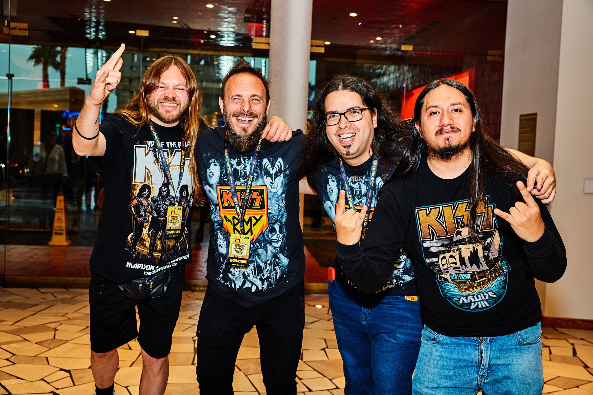 Kiss Kruise Land-Locked In Vegas