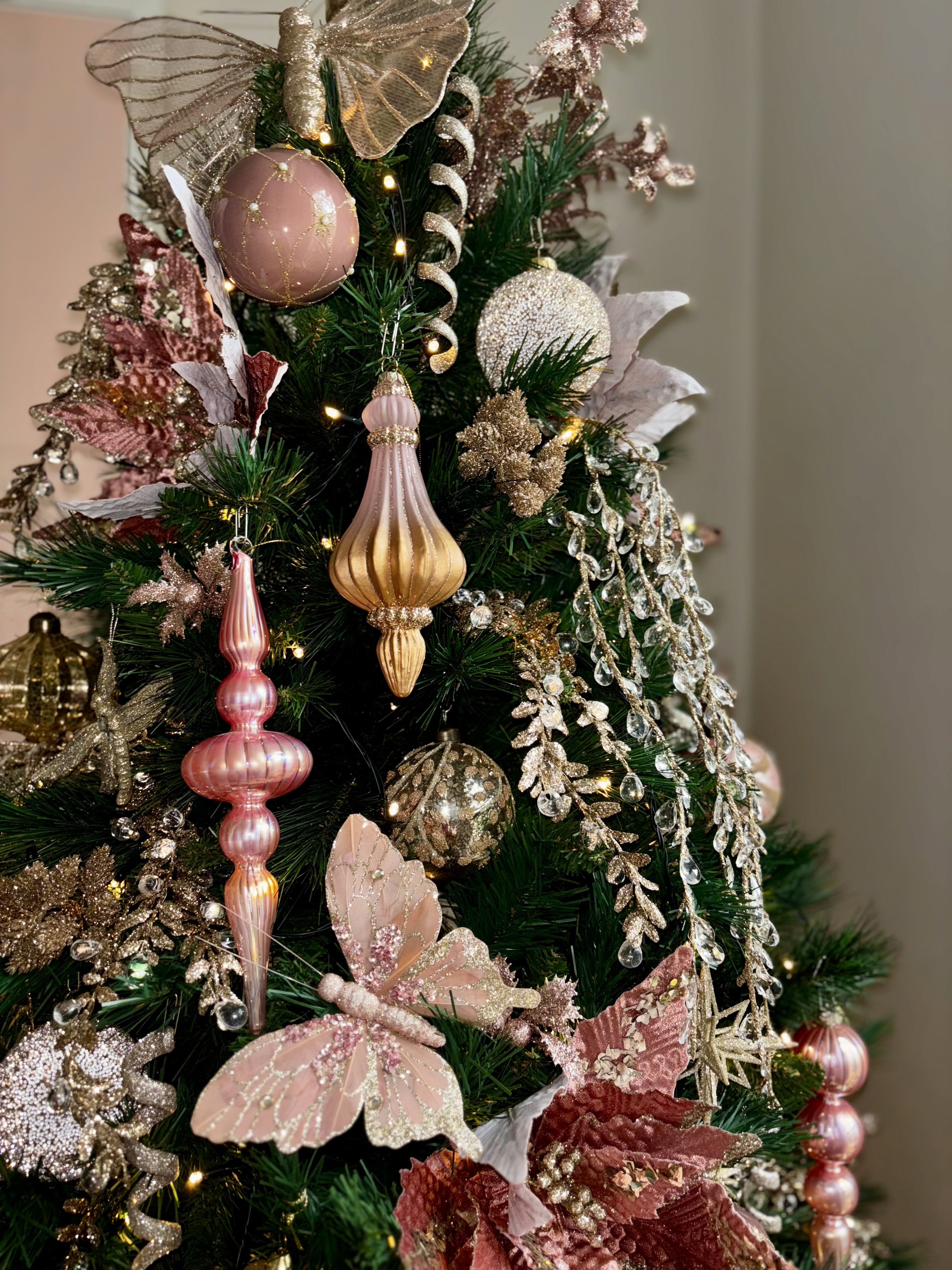 Instillations and dismantling