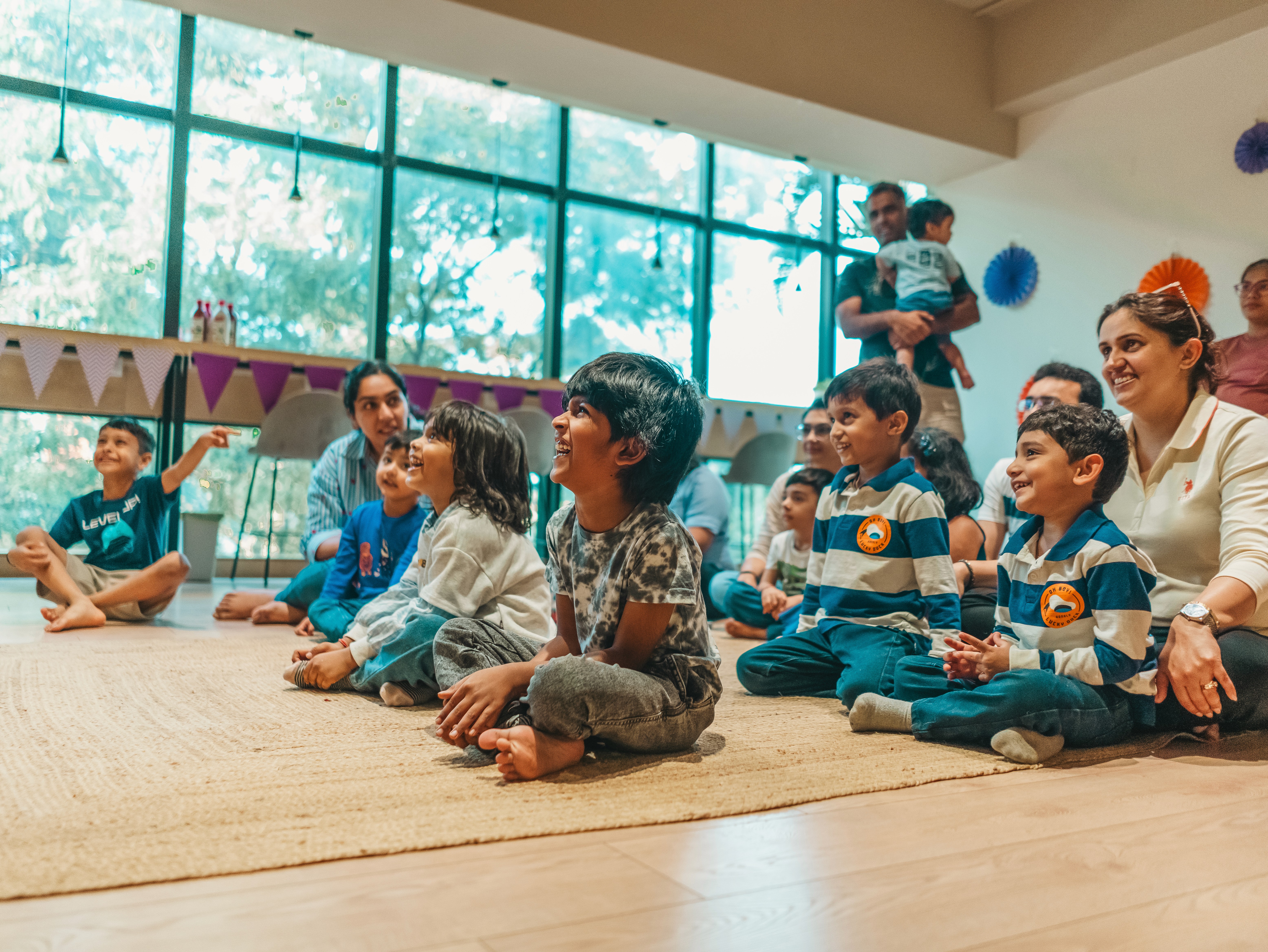 Interactive session encouraging creative thinking