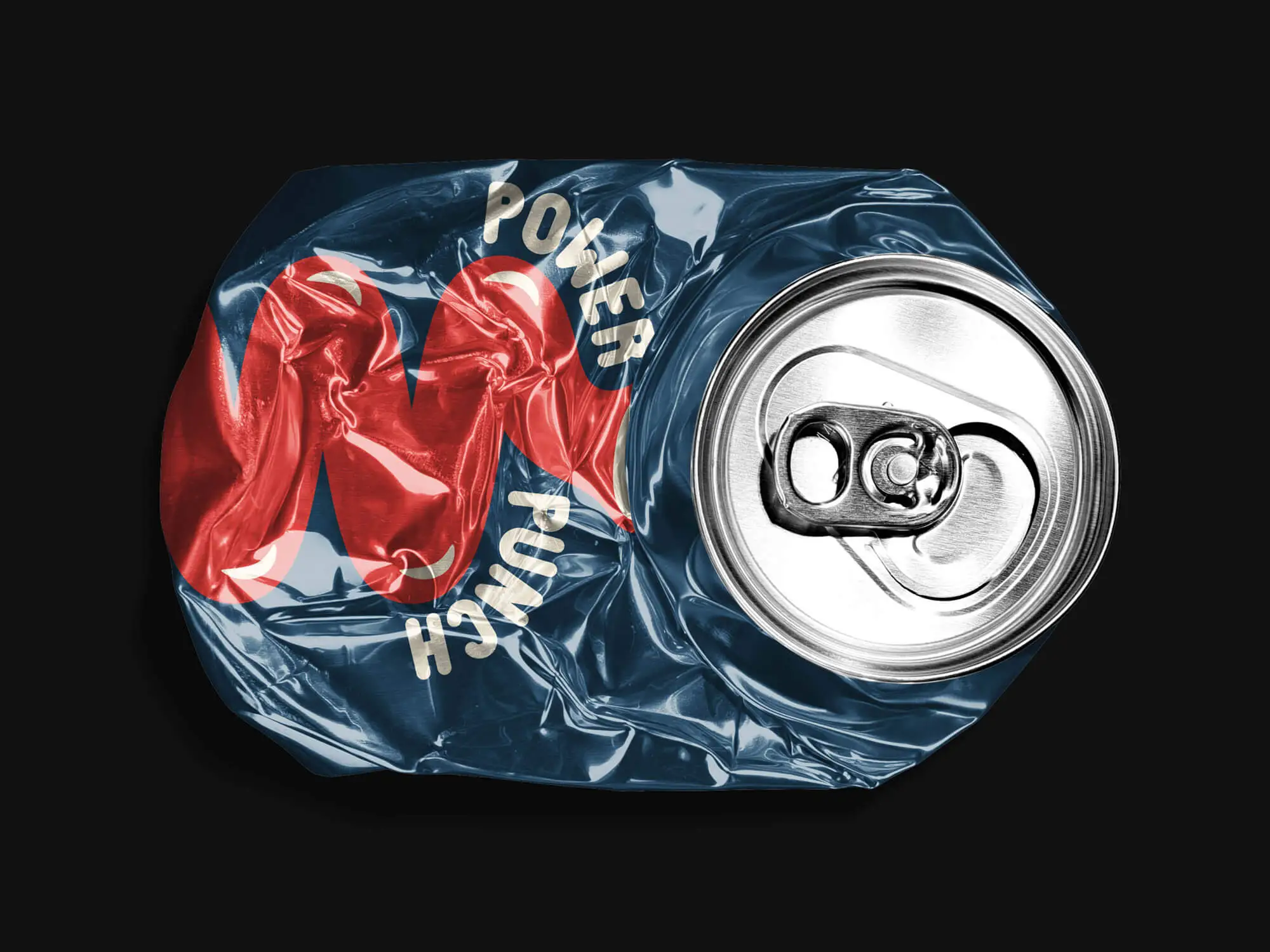 Krossad Power Punch-ölburk som visar varumärkets uttrycksfulla illustration och karakteristiska förpackningsdesign i en visuell komposition.