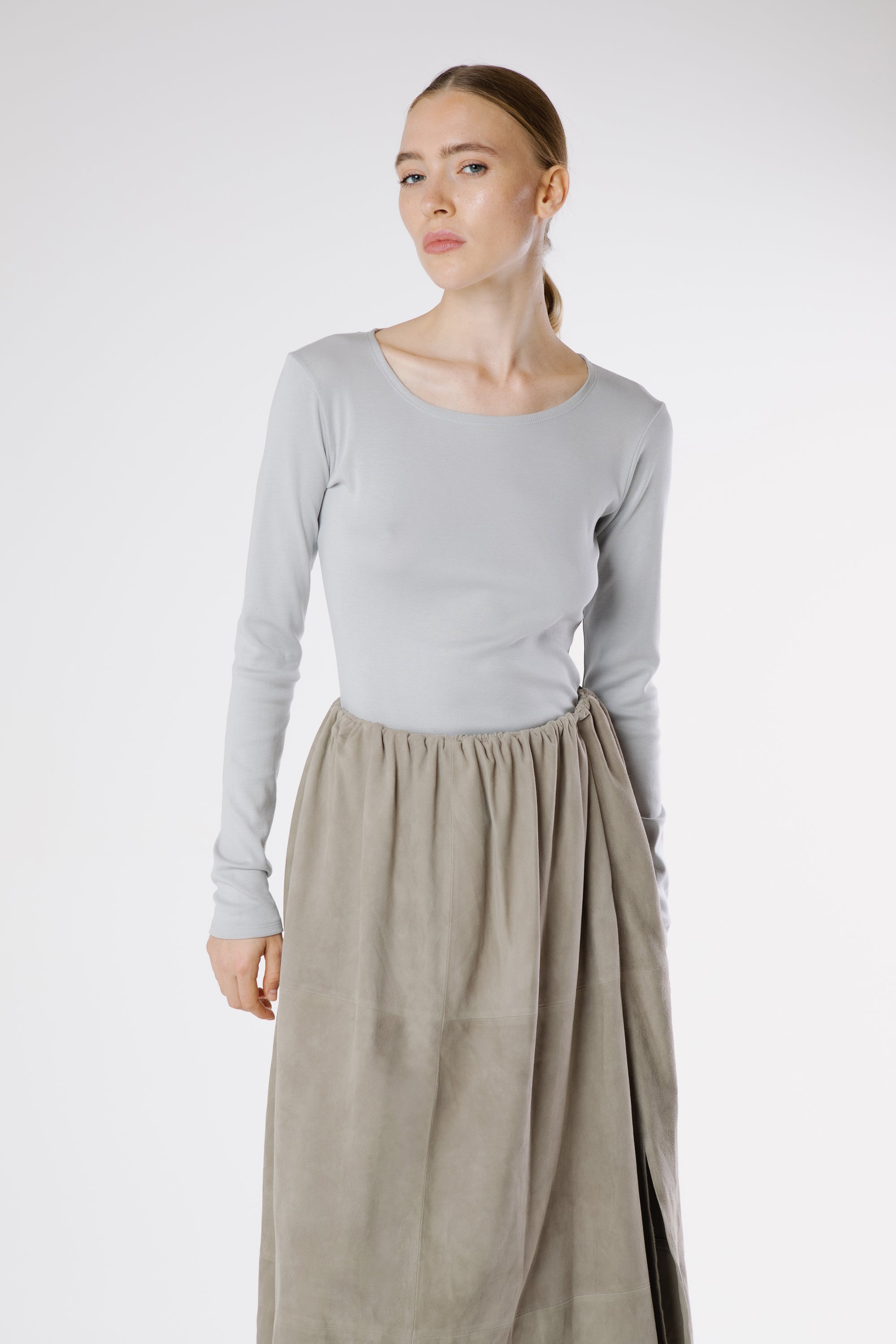 La Spezia Gris Claro longsleeve in eco bio cotton – front view