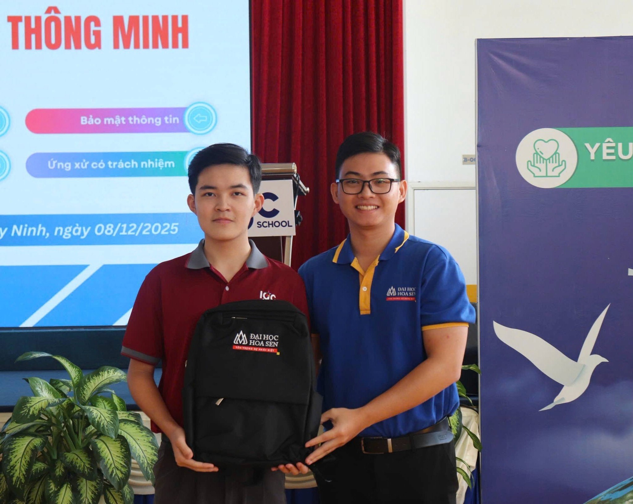 Trang bị kỹ năng giao tiếp mạng xã hội thông minh trên nền tảng số