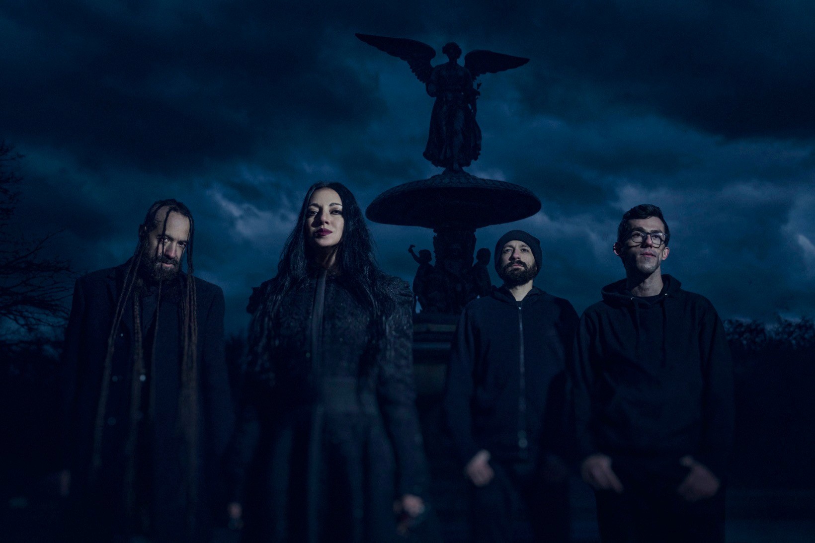  Photo by © Vajra promo