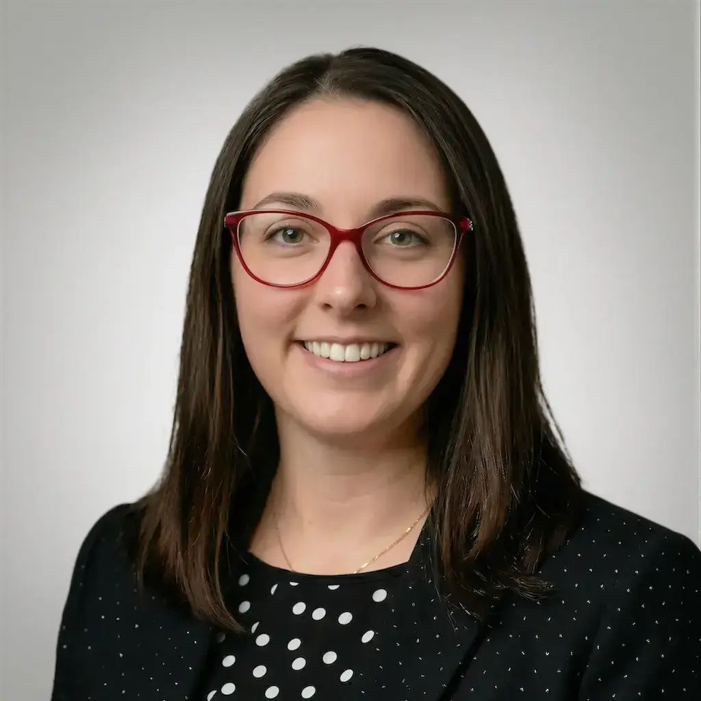 Headshot of Cindy Wiggins