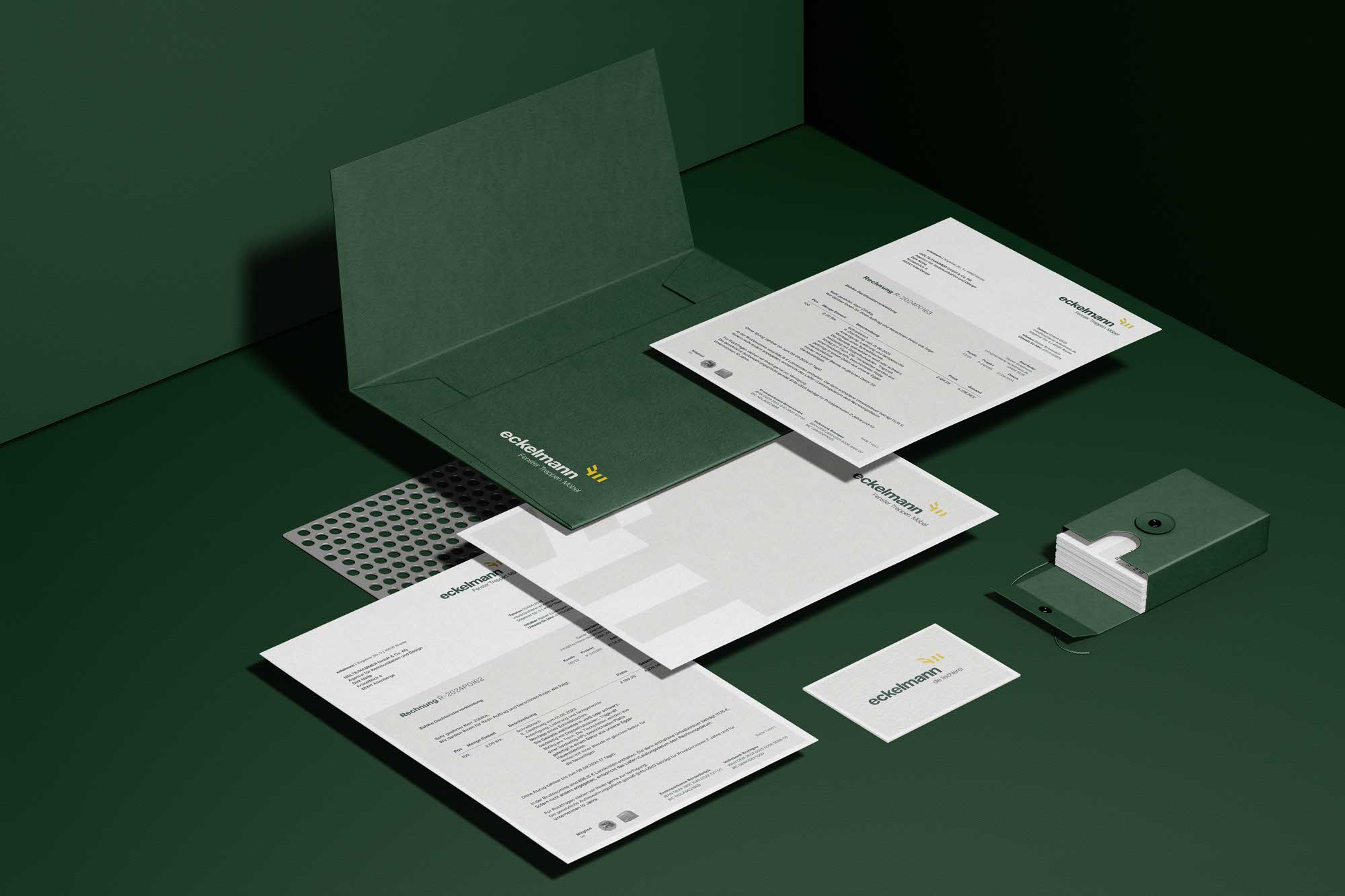 Briefpapier und Visitenkarten im neuen Corporate Design – klare Typografie, natürliche Farbwelt