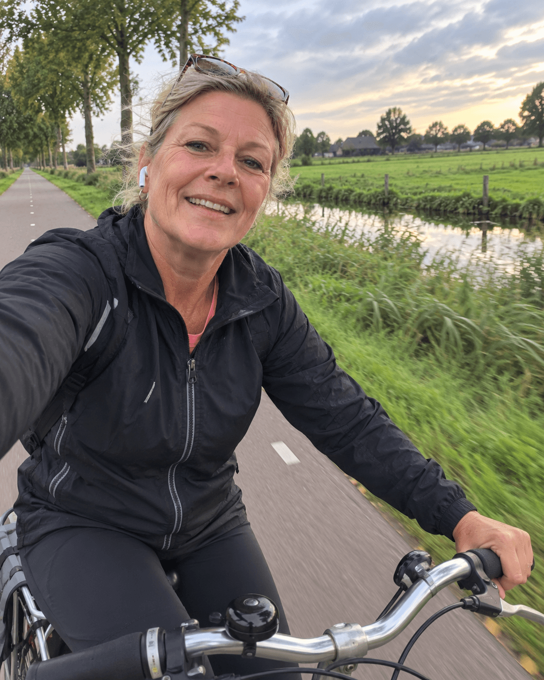 Marianne, (58)
