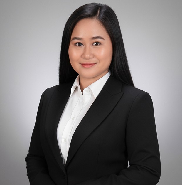 Portrait of portfolio creator – front view