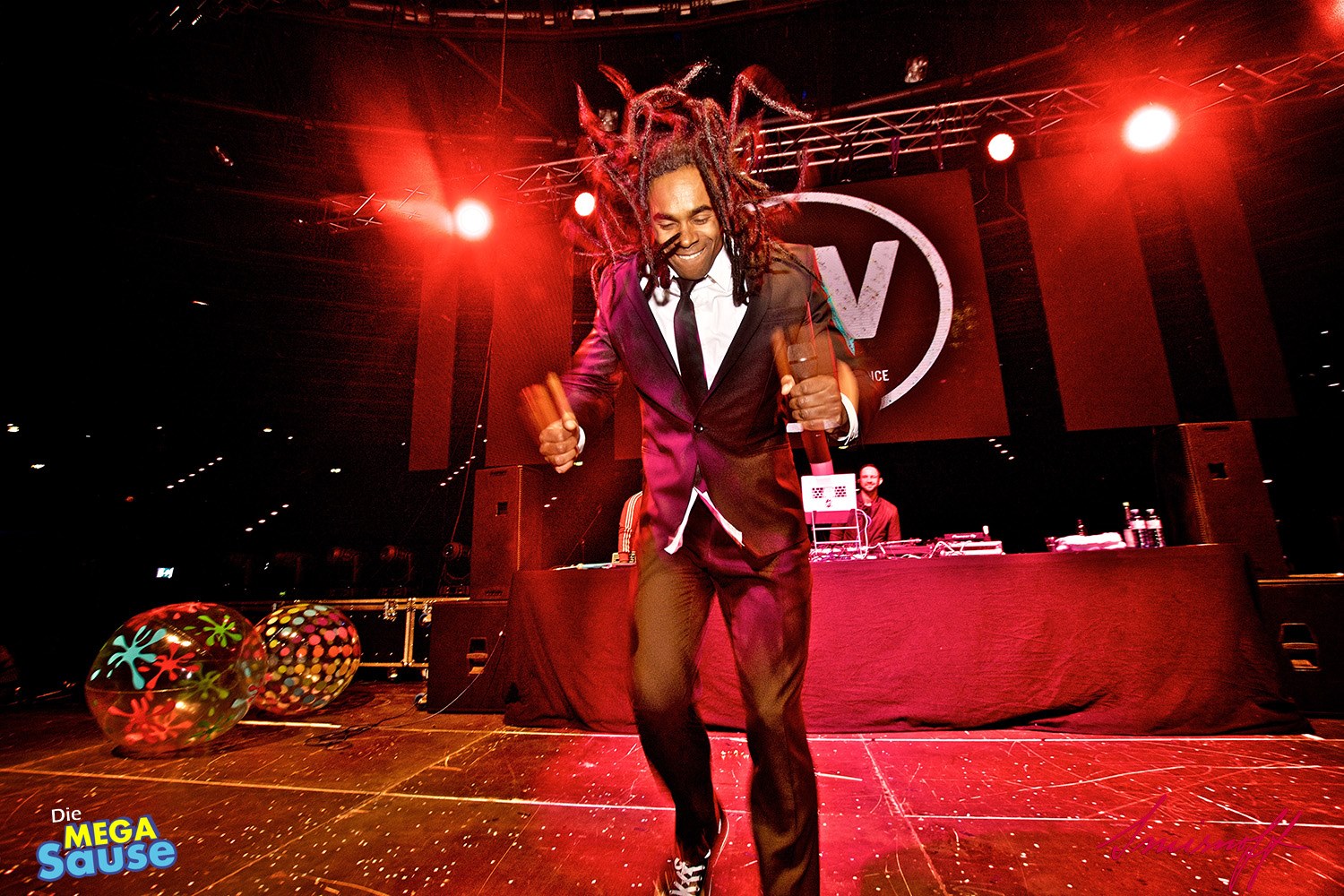 Die 90er MEGA Sause mit Rednex & Milli Vanilli