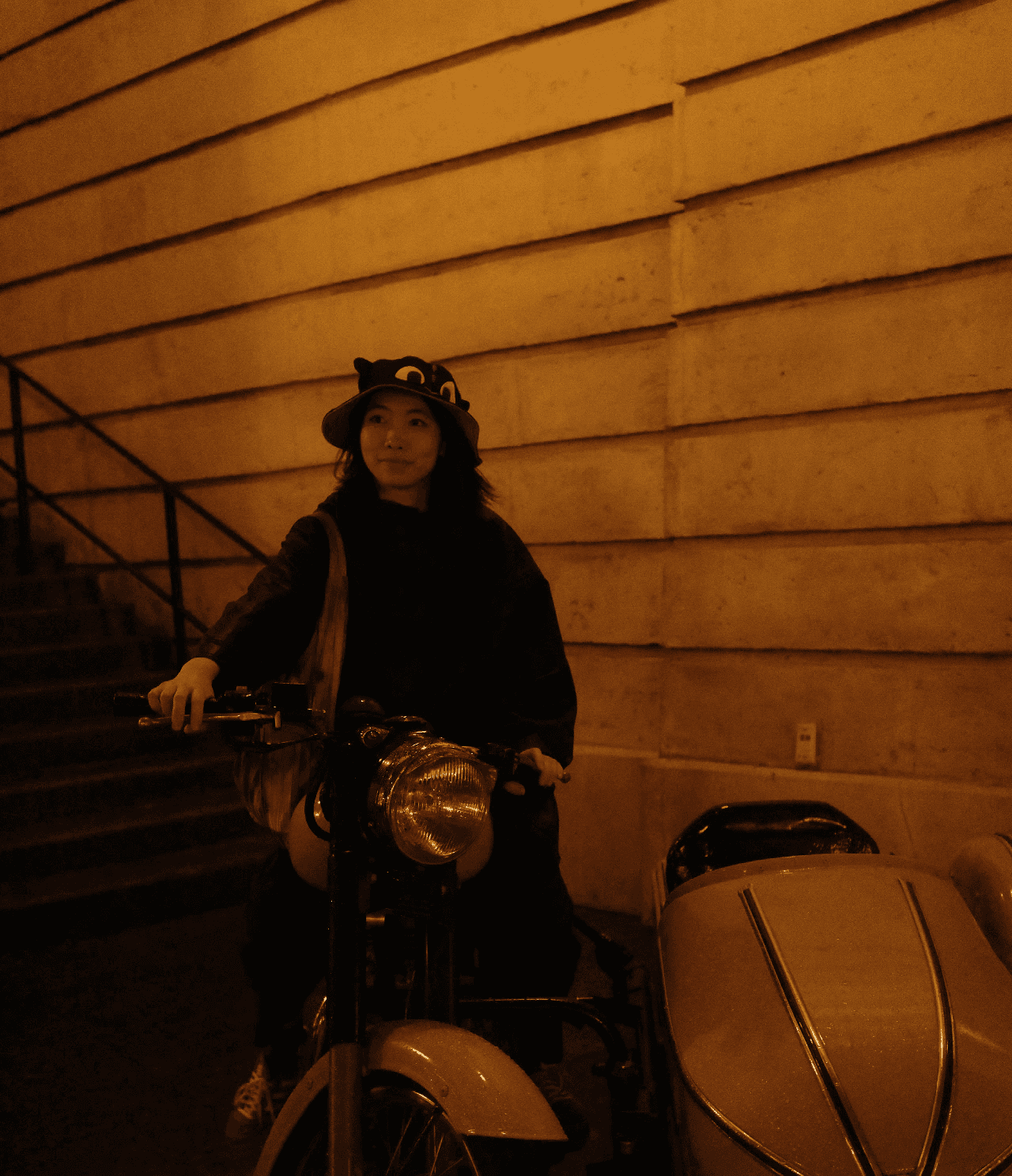 Woman with color palette