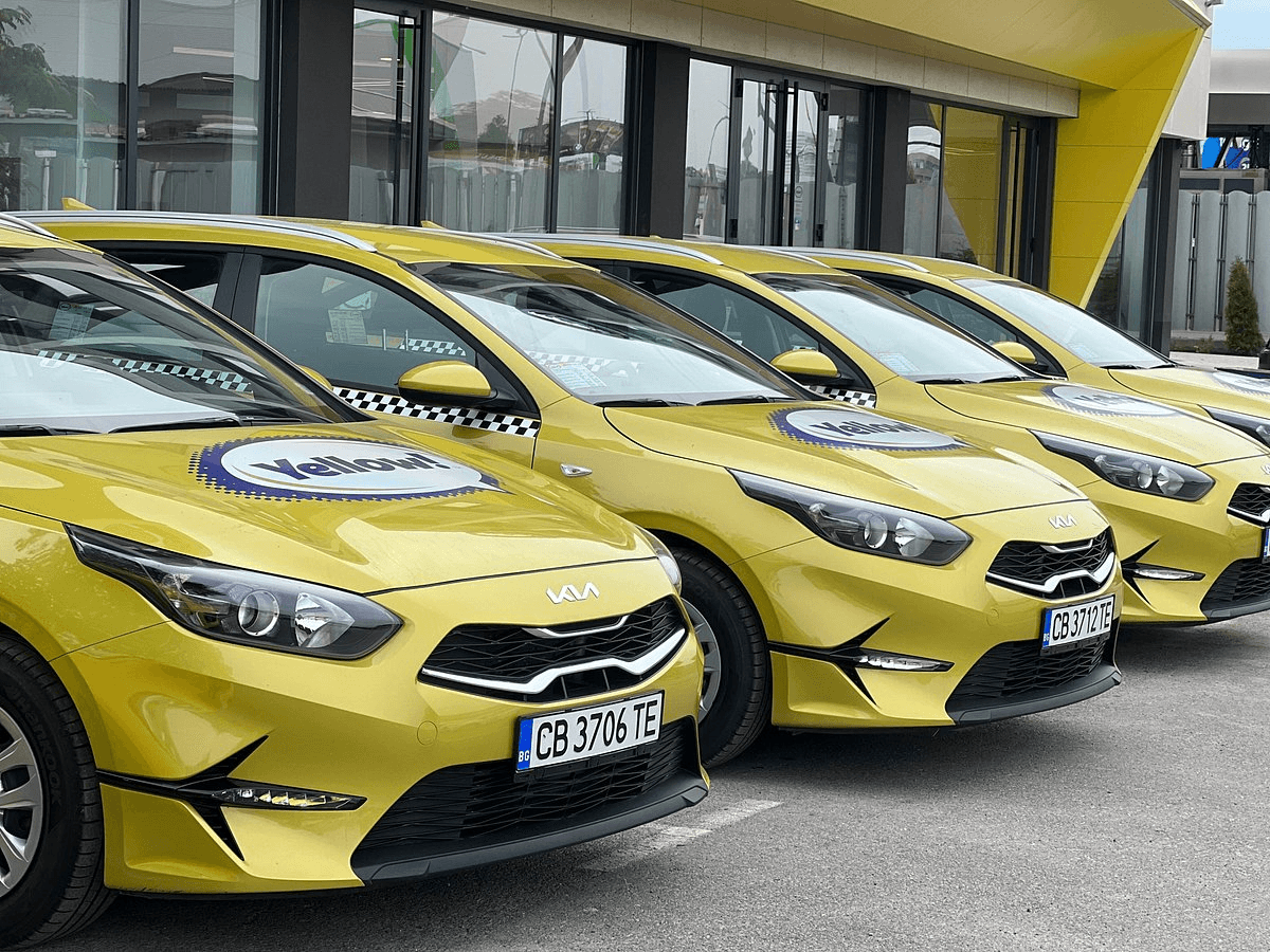 Yellow Taxi (Yellow 333) 