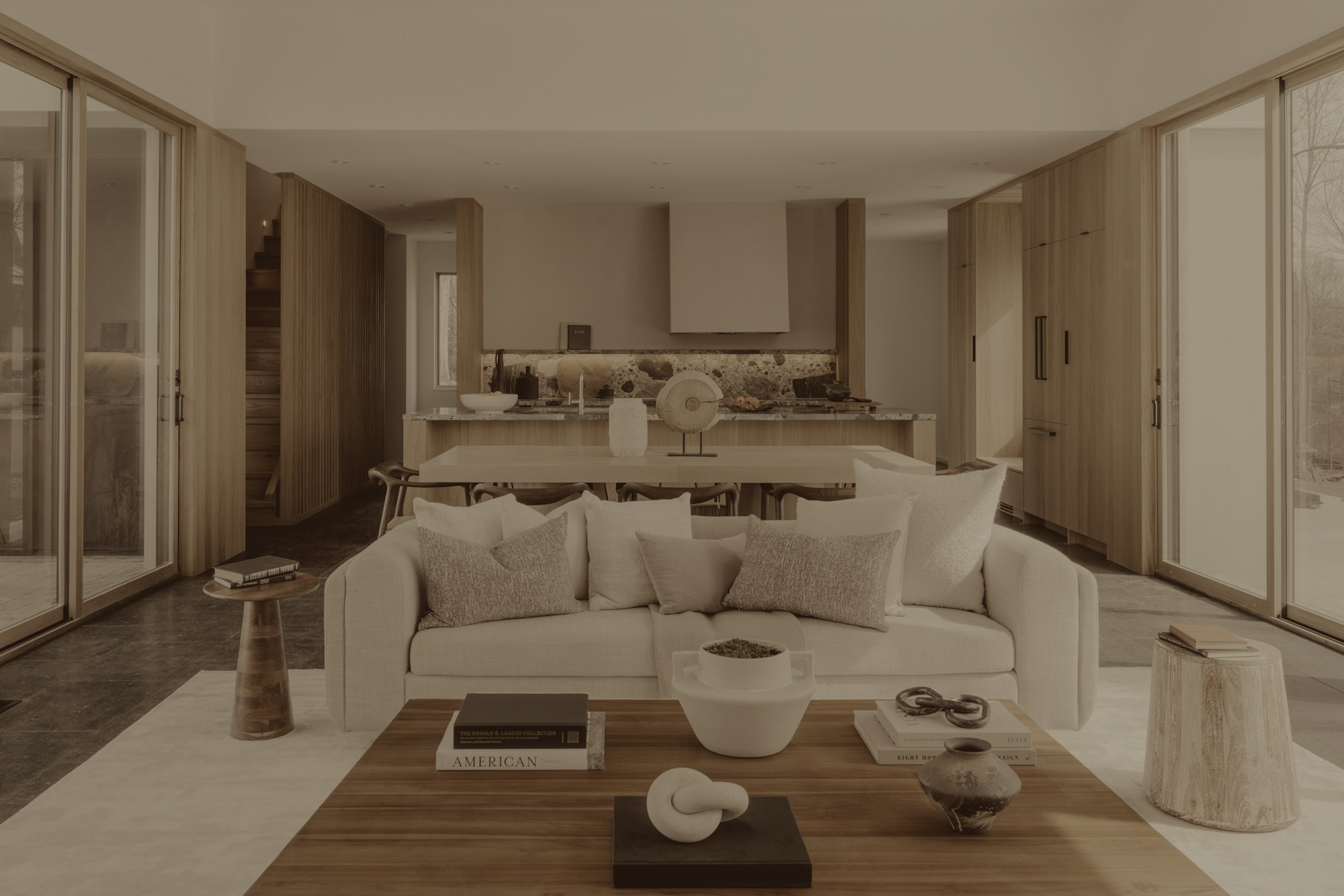 The same living room before preparation: flat light and dull, untreated colour