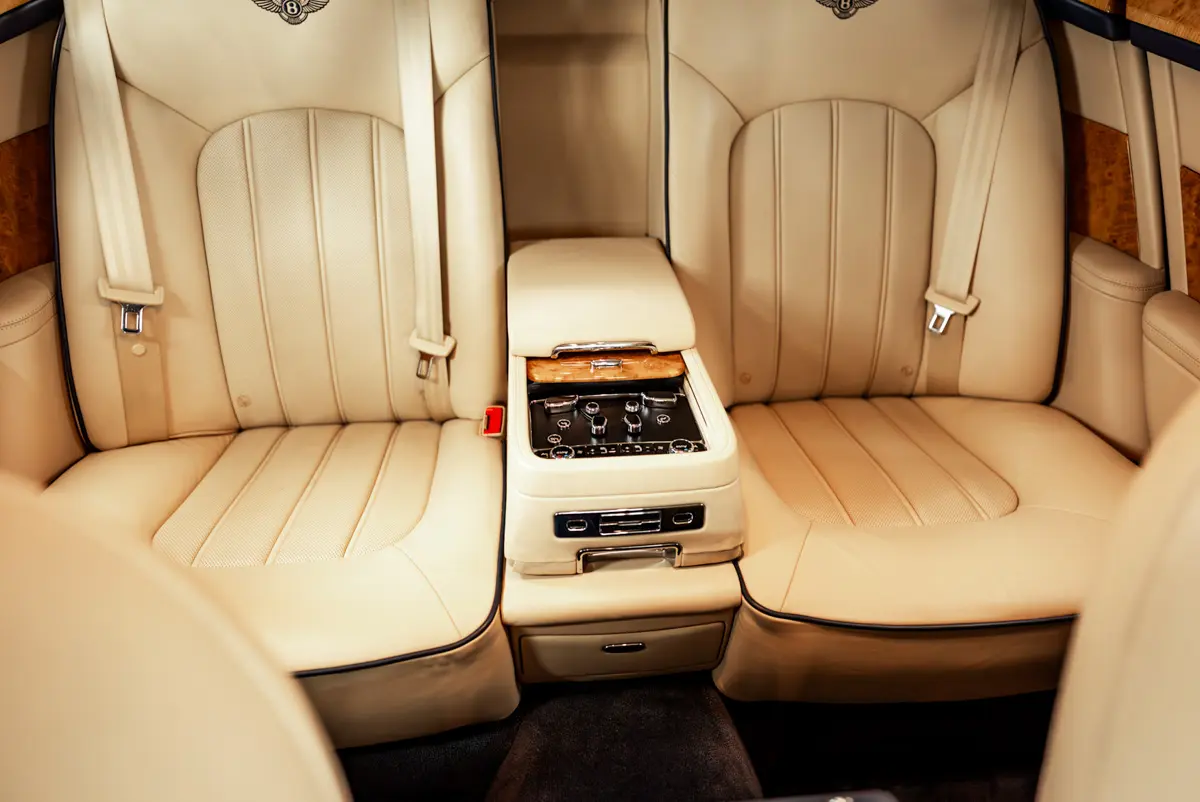 2011 Bentley Mulsanne photo 13