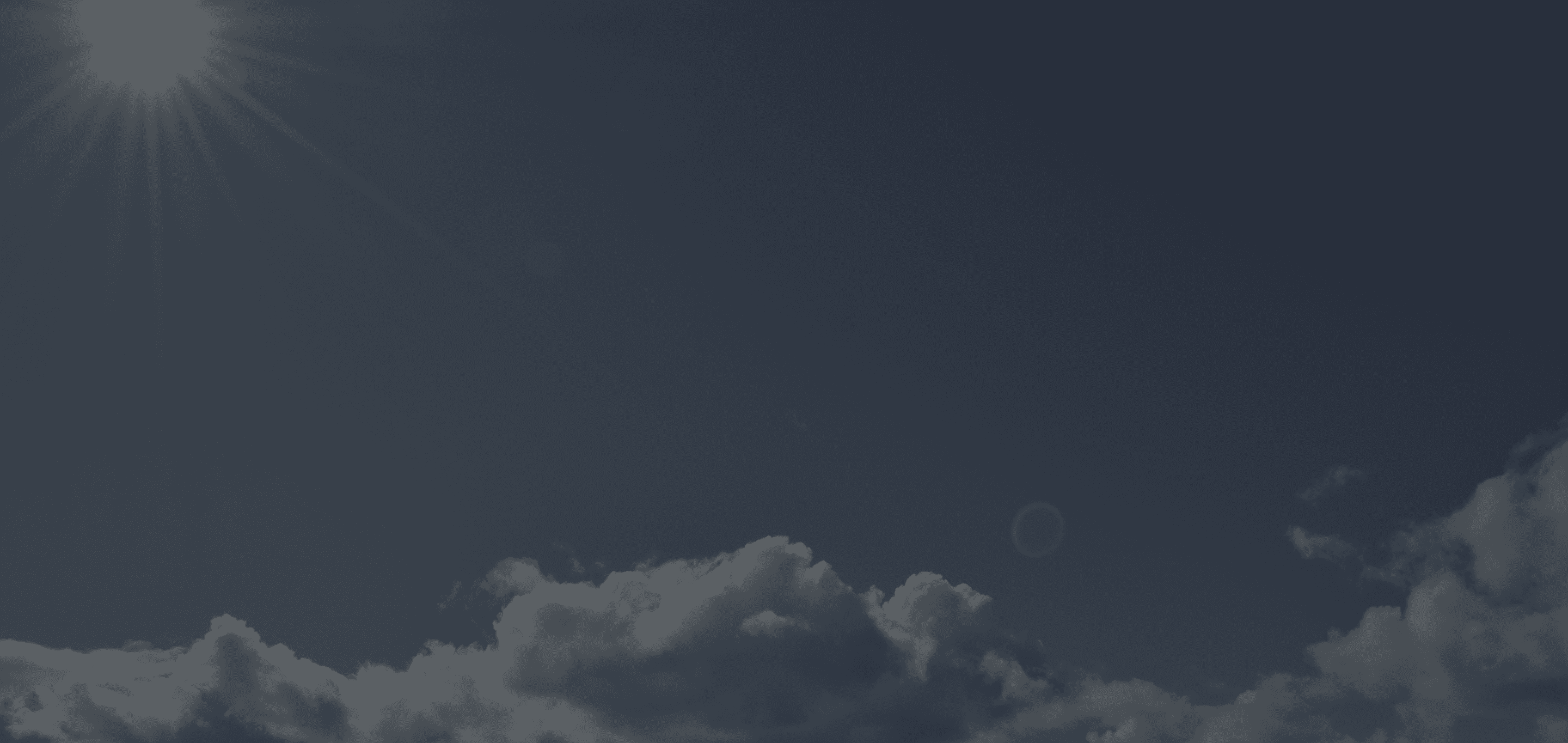 Himmel mit Sonnenschein