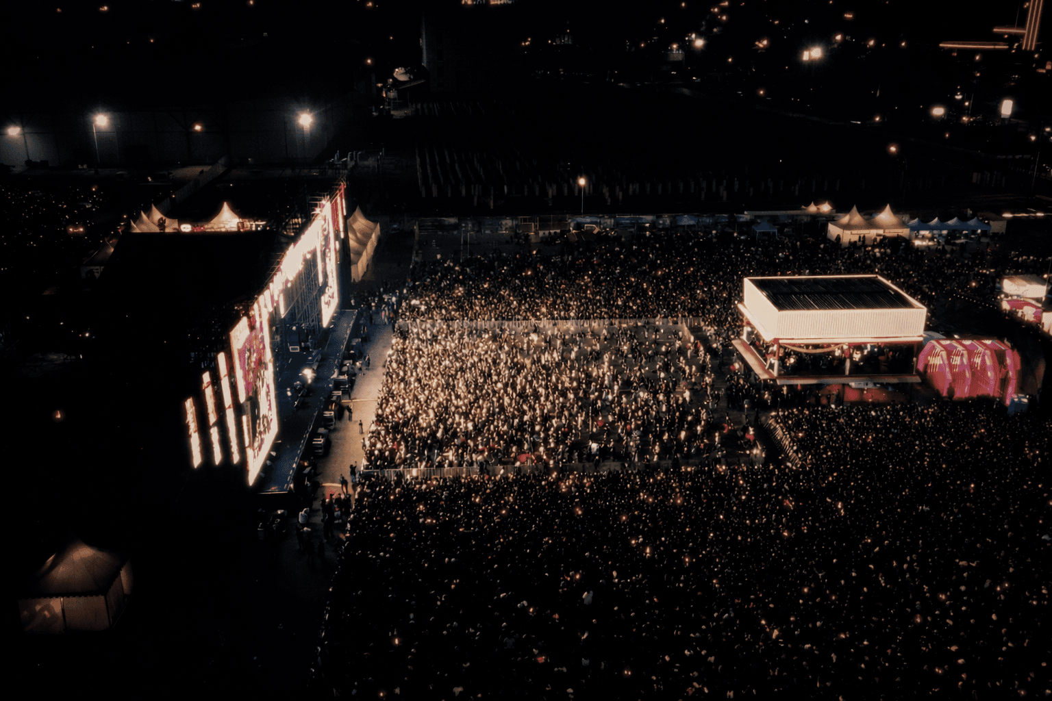 Woman Sit On The Floor