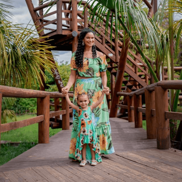 Mãe de menina picada por escorpião levou filha desmaiada a hospital e agradece socorro: 'Anjos em forma de médicos'.