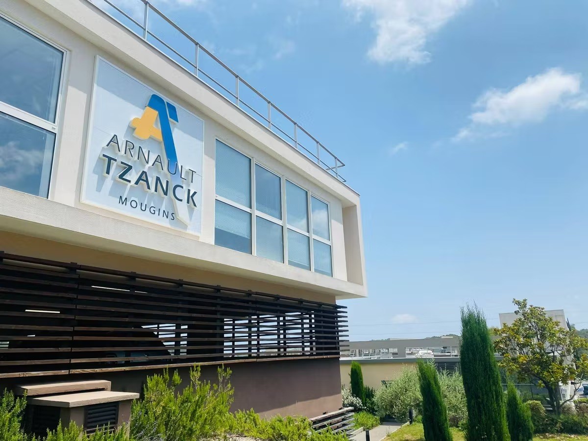 Chirurgie Hallux Valgus Dr Léo-Pohl Bardot Saint-Raphaël Fréjus - Arnault Tzanck