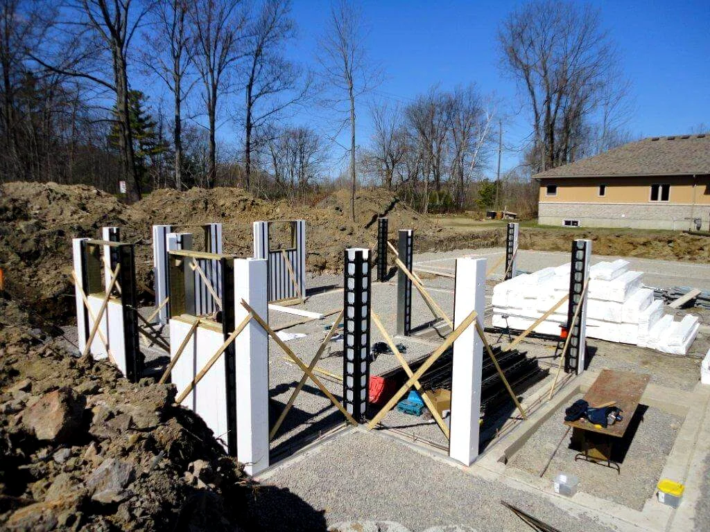 Stucco-ready basement foundation in Ontario