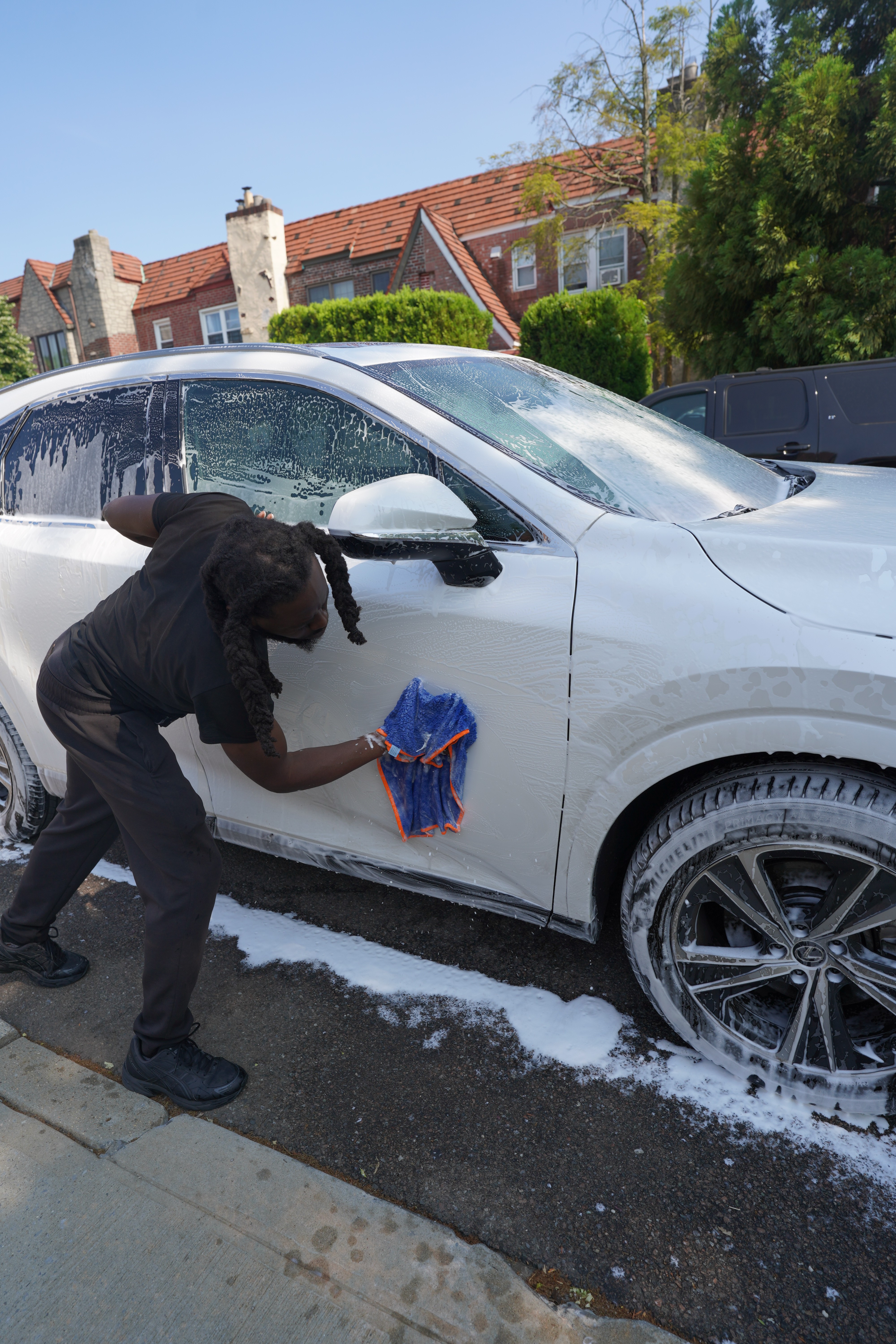 Fleet detailing service NYC - commercial vehicle detailing 