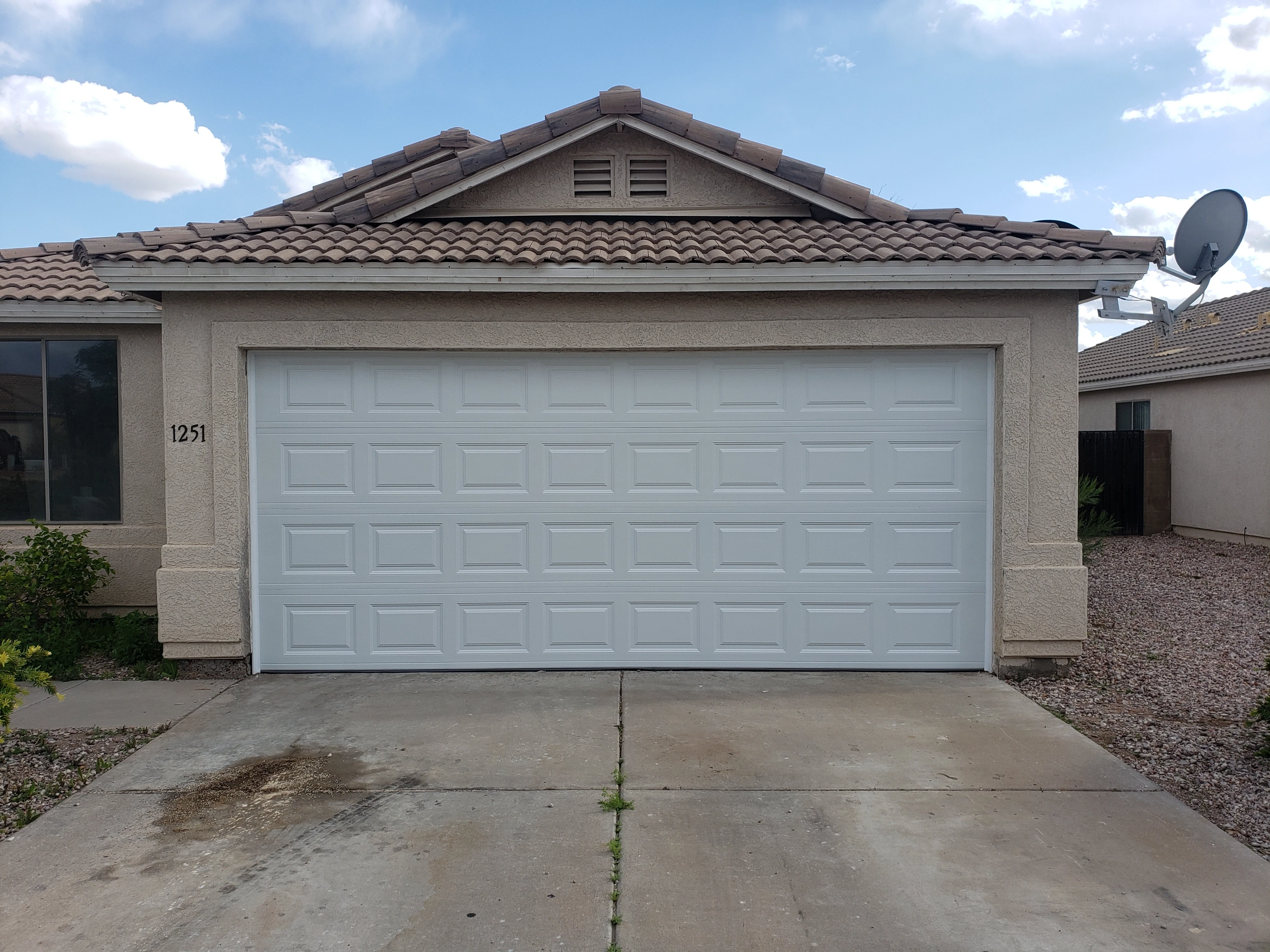 Phoenix garage door service, Same Day Garage Door Services