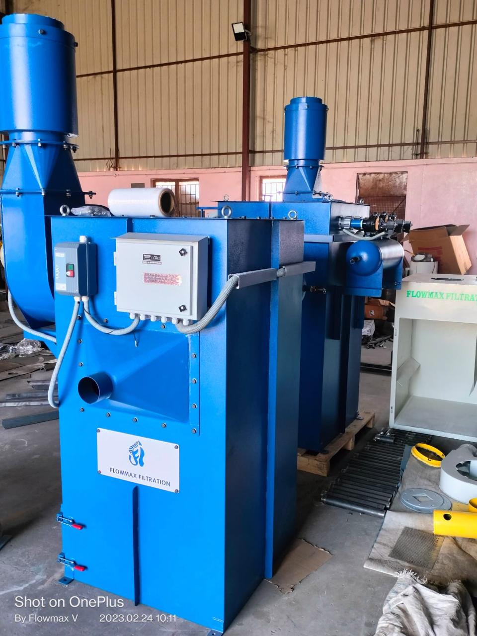 Stand-alone Dust collector customised