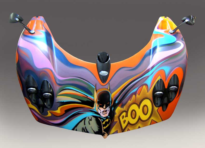 Pagani Zonda F intervenido por la artista plástica Daniela Boo firmado por su creador el diseñador Horacio Pagani, ganador del premio Compasso d'Oro MIlan en 2022.