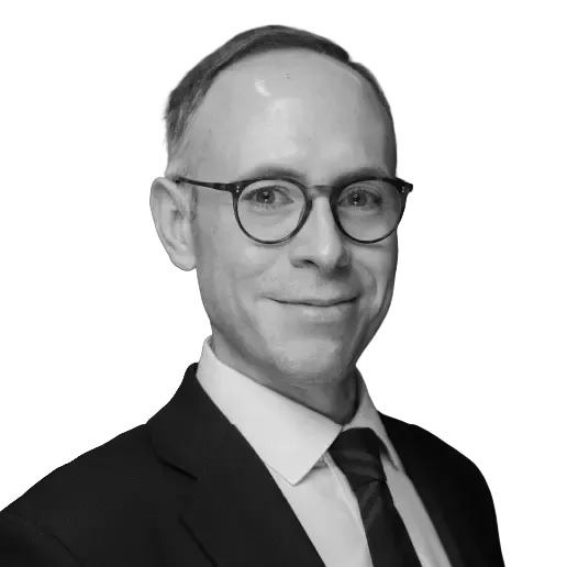 Headshot of Christopher Bedholt