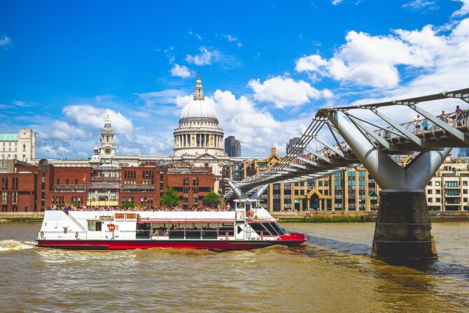 8. Thames River Cruise