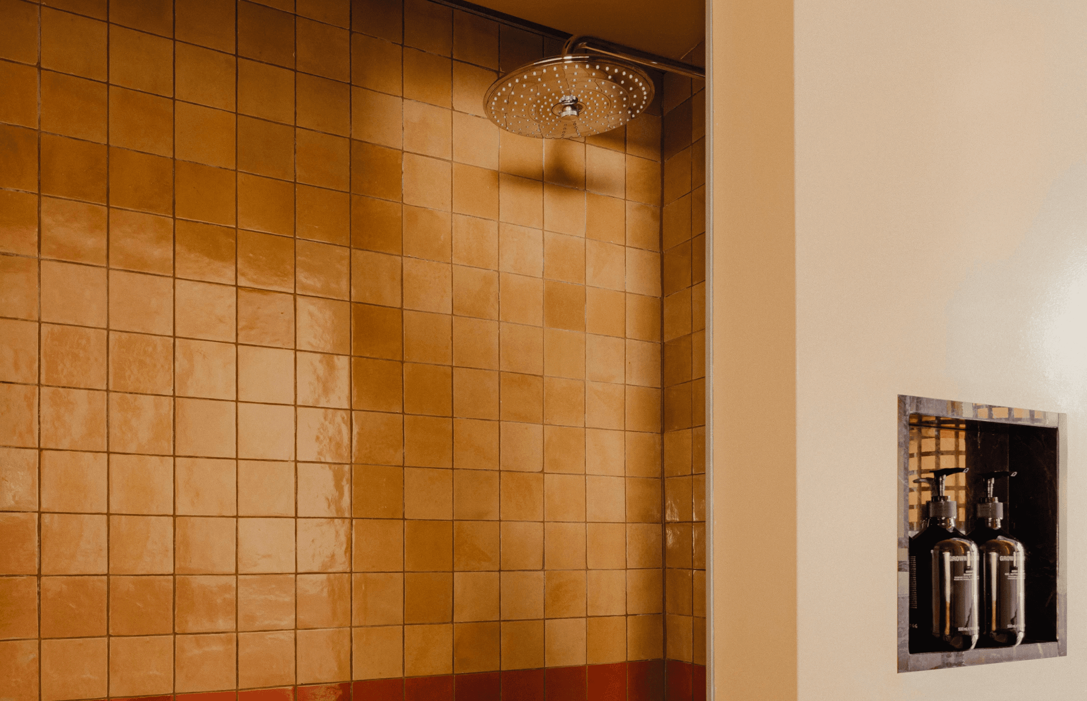 Closeup of the bathroom tiles at the Poet S room at The Companion Vienna