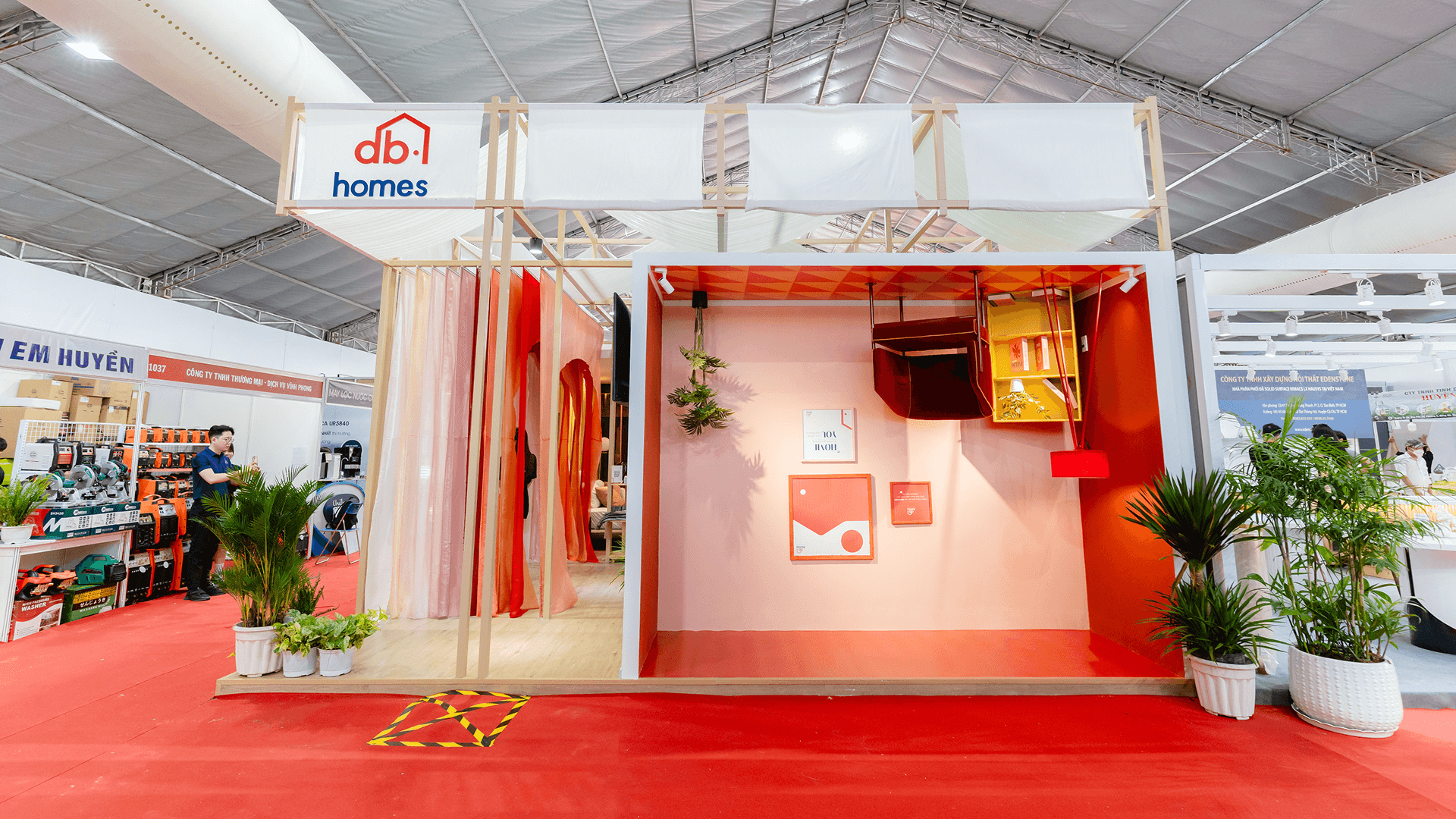 The image featured at the top of the about us page #2