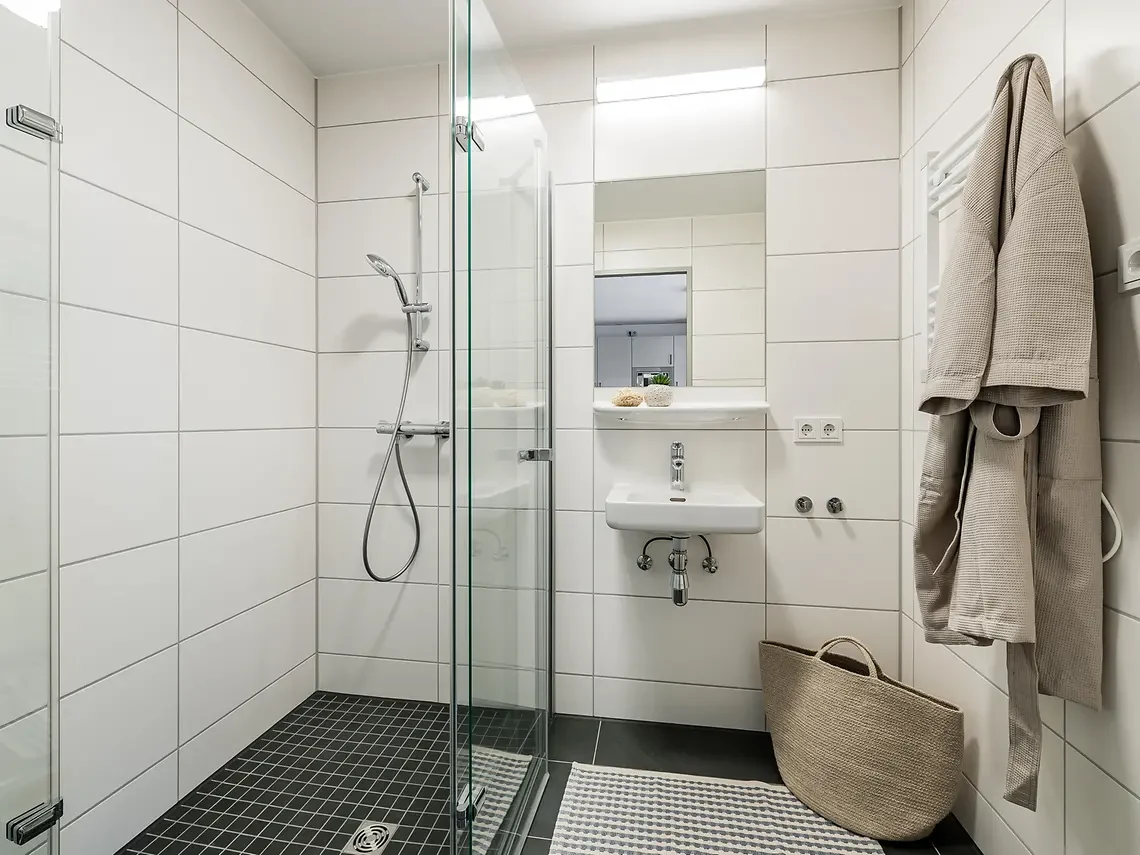 Furnished student studio in Berlin with private kitchenette and sleeping area