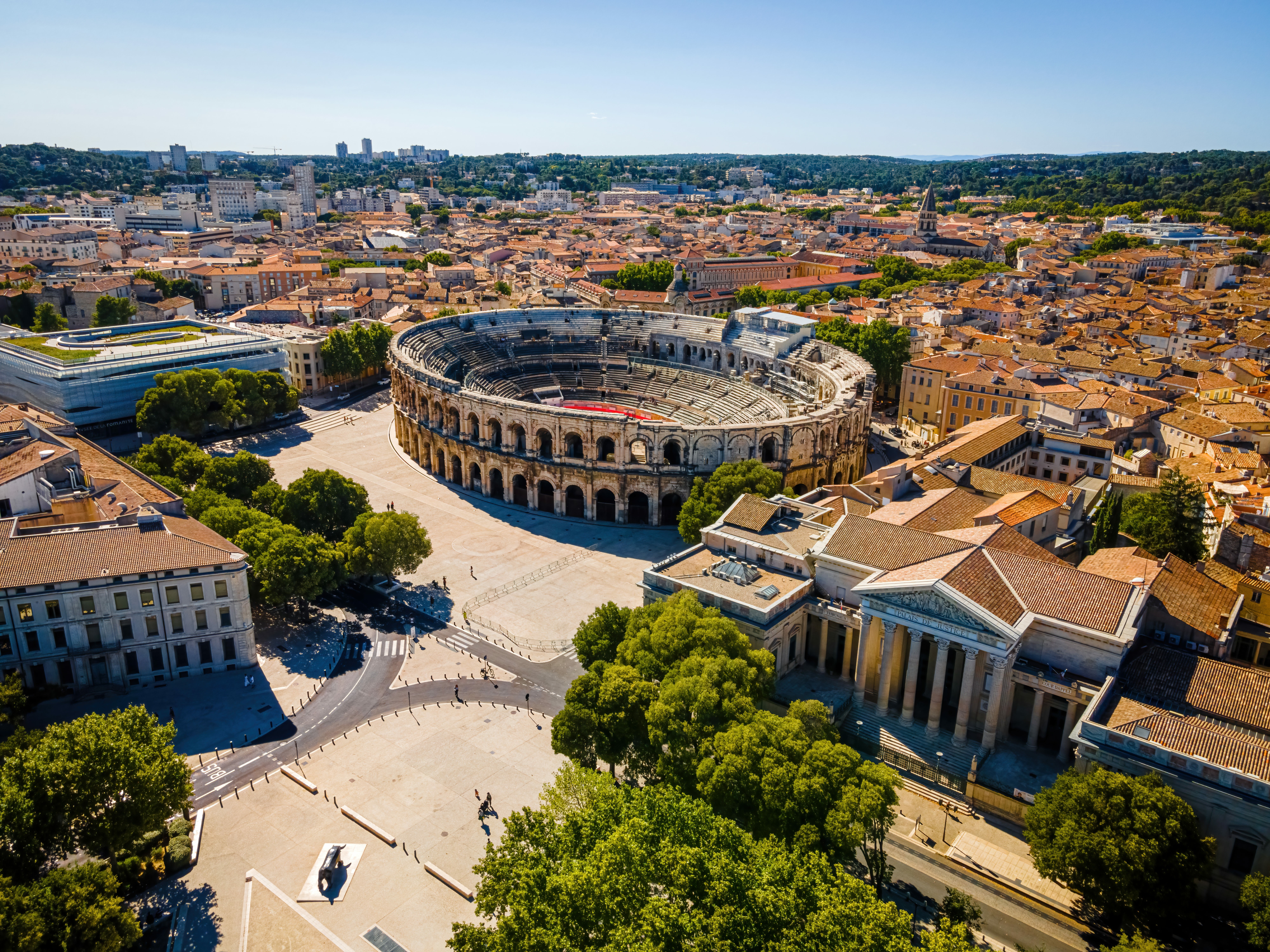 ESN Nimes : photographie de l'hippodrome des Coubiers