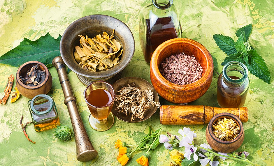 Authentic Ayurvedic treatment ingredients in Kerala – Herbal powders, oils, and medicinal plants used in traditional Ayurveda therapies. Explore the best Ayurvedic treatment packages in Kerala for holistic healing and wellness.