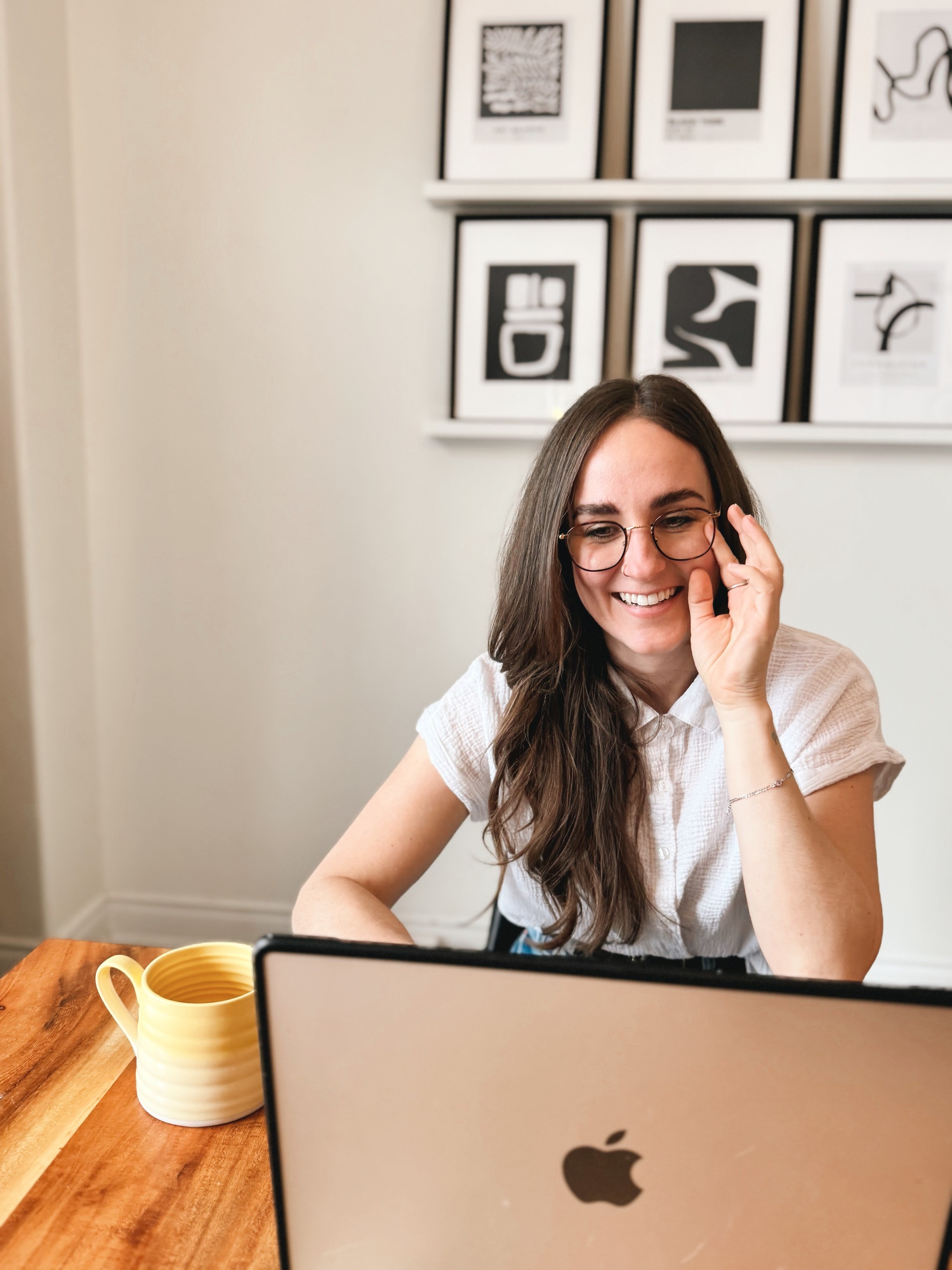 Creative working on her CRM using the best CRM for creatives, WillowSpace