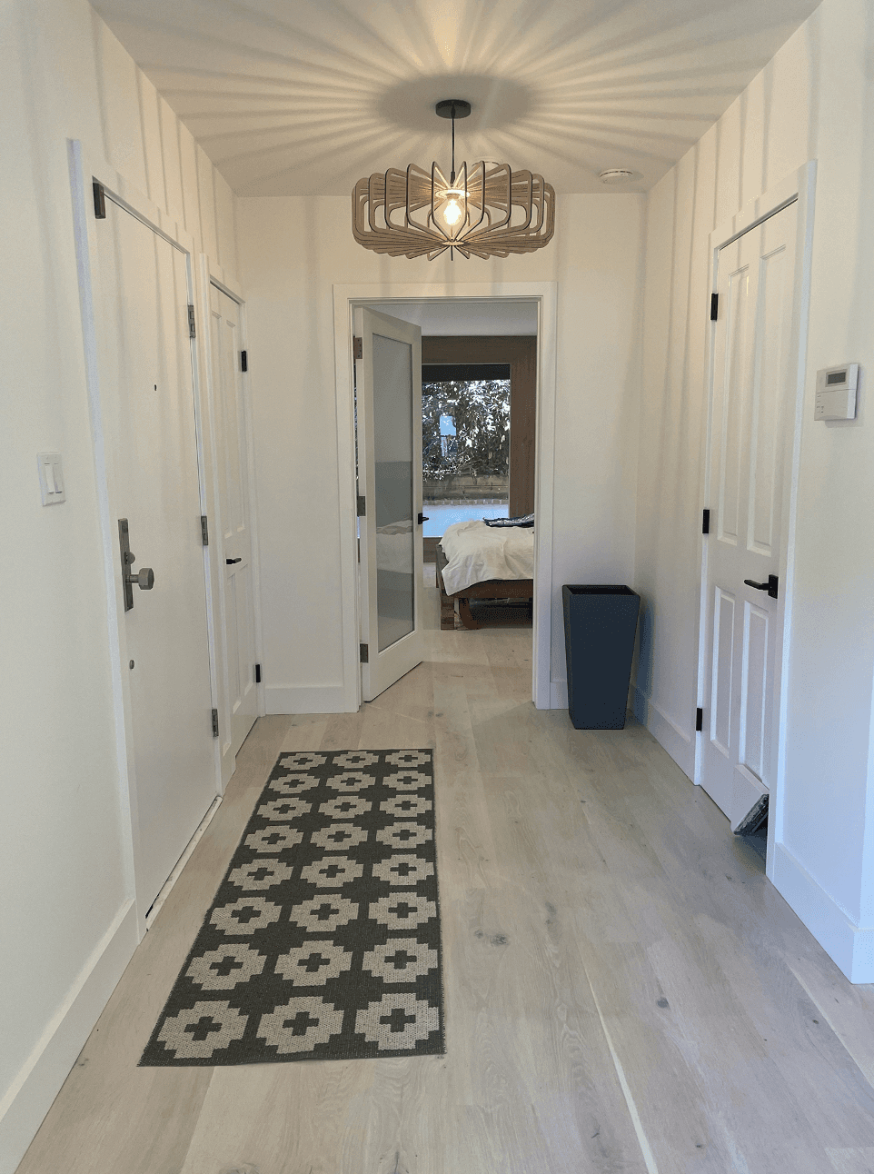 Imgae of Minimalist kitchen