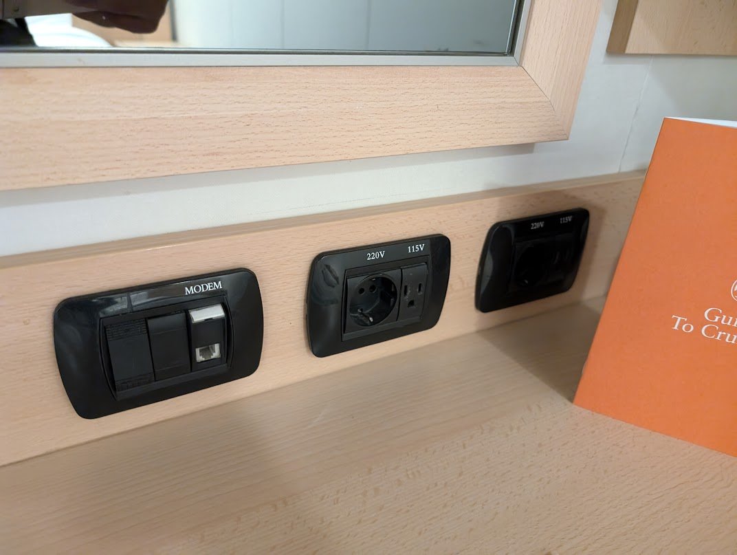 Socket
