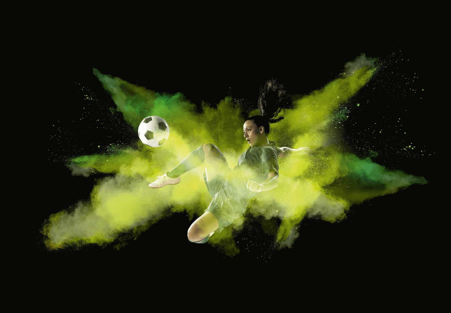 Woman workout in the gym