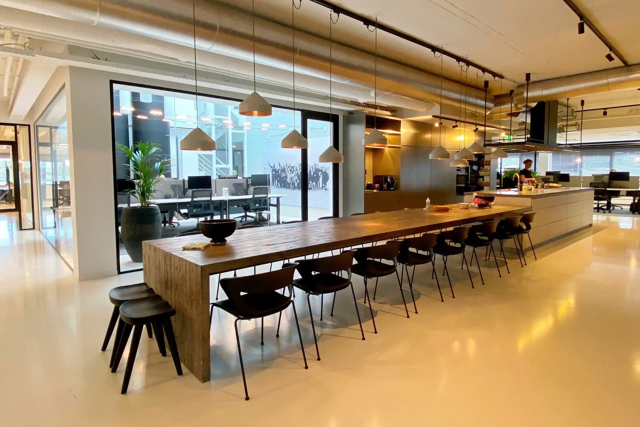 Nieuwe kantoorinrichting Bavinckhouse door Perla