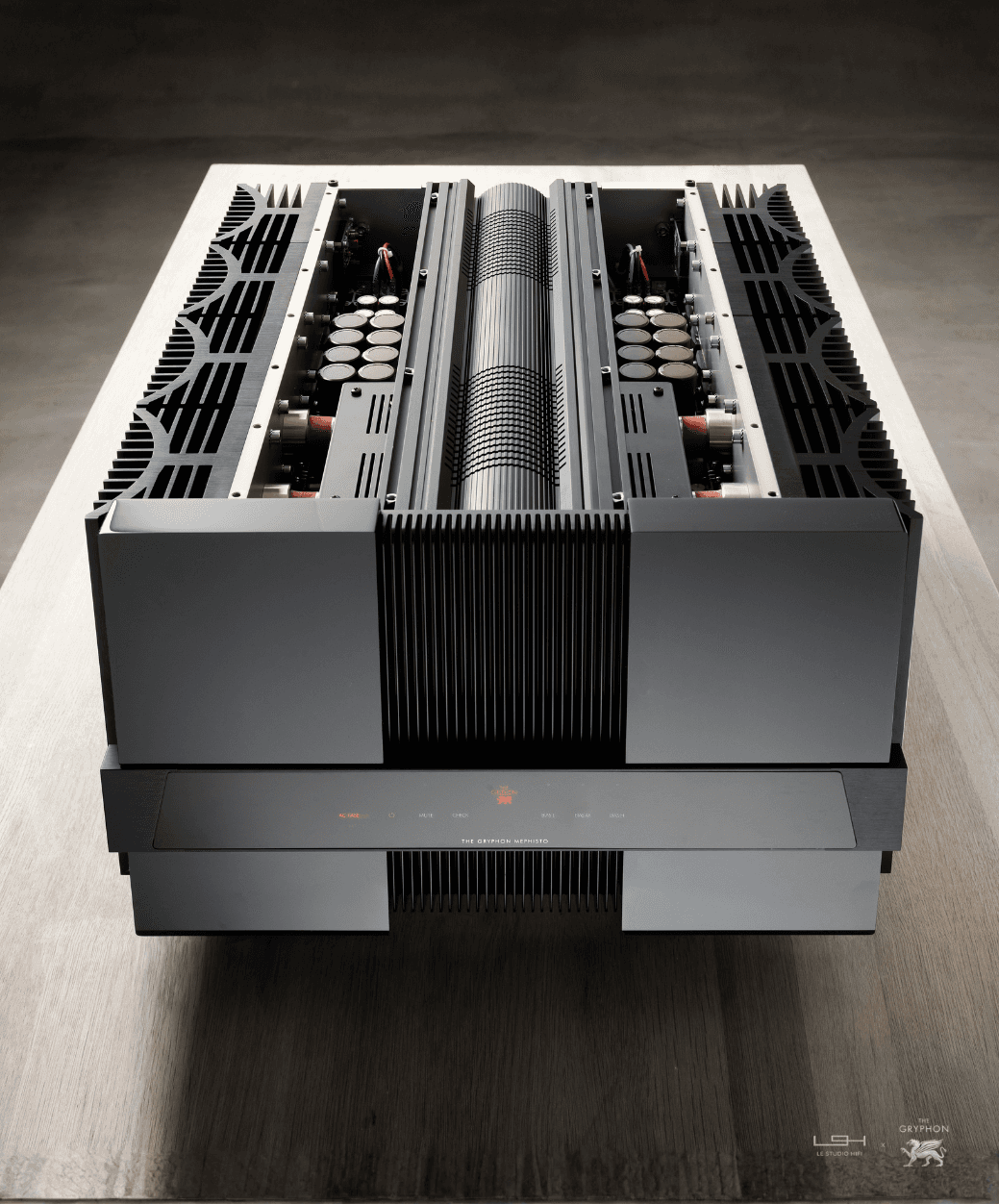 Naim NAPS 555 DR in situation