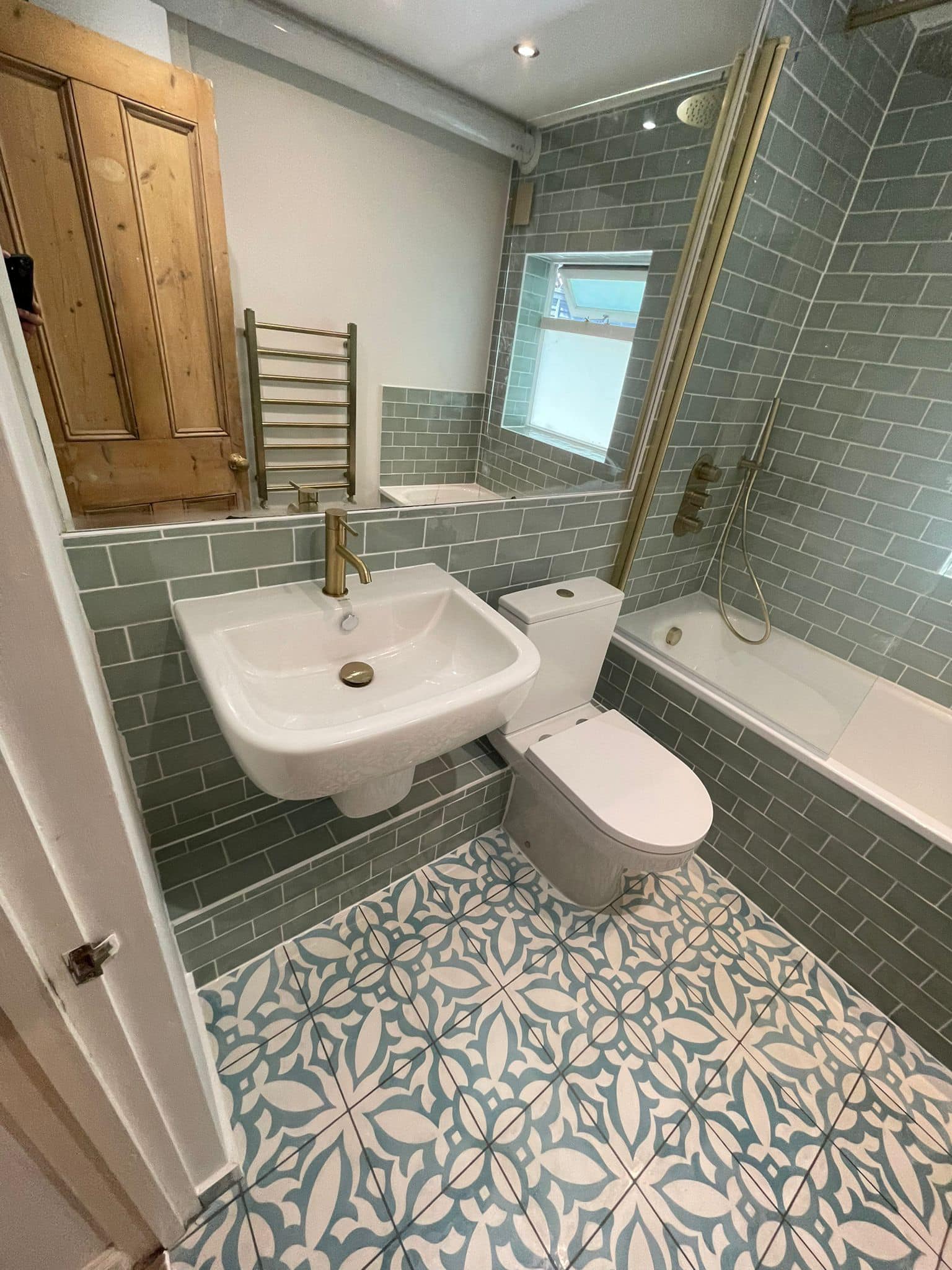 Affordable bathroom renovation in north london
