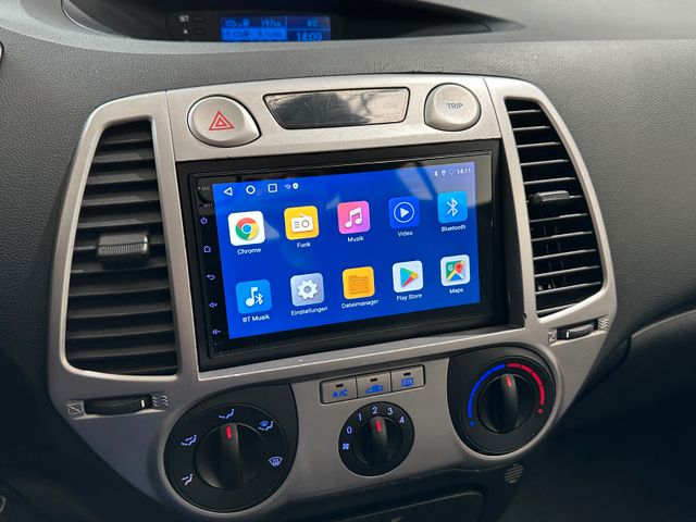 HYUNDAI i20 2012 SILVER Gebrauchtwagen - Galeriebild 13