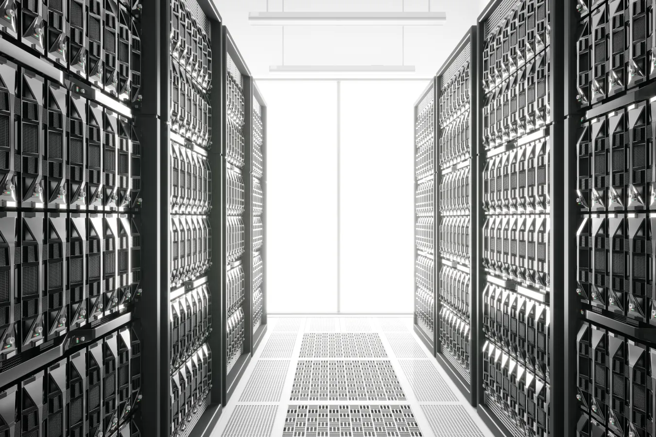 Breiter, moderner Büroraum, in dem das digna-Team gemeinsam an langen Schreibtischen arbeitet, was Innovation, Teamarbeit und Fachwissen hinter den KI-gesteuerten Datenqualitätslösungen der Plattform repräsentiert.