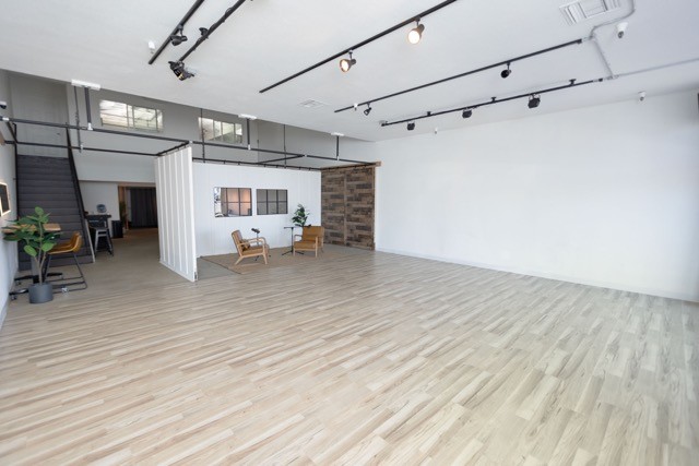 Open space dance floor for rent at bookabl studio oceanside