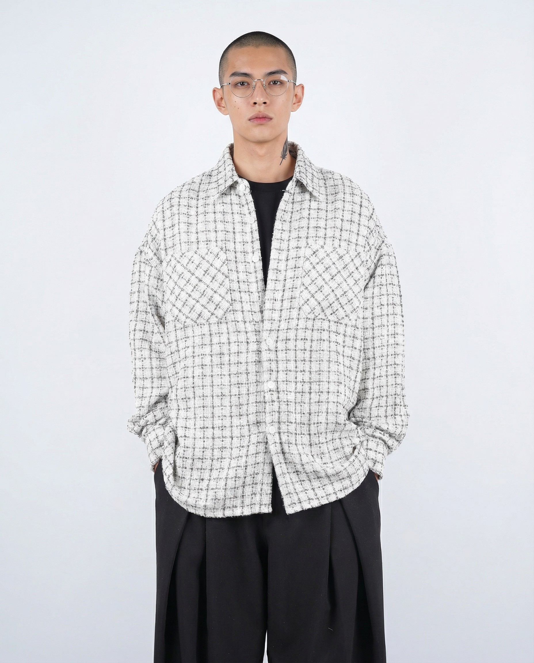 Black and white wave