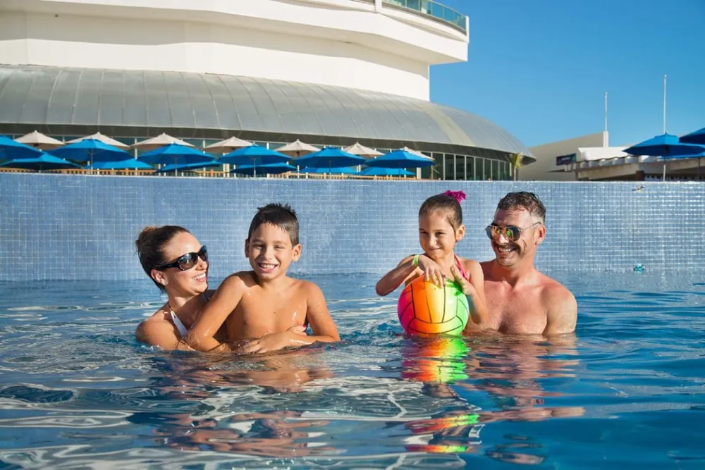 Multi-generational Family Travel in Mexico