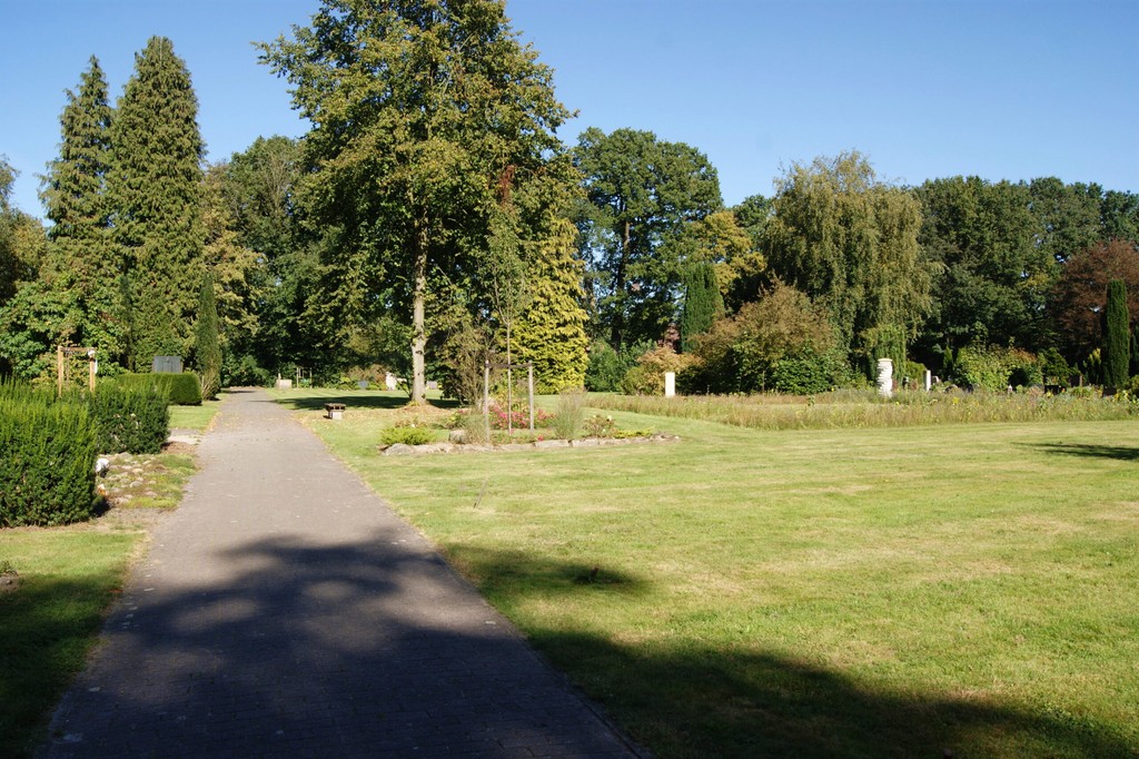Friedhof Ofen – Blick über den Friedhof